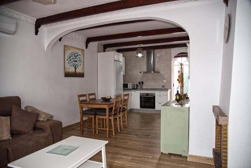 House W Shared Pool, Perfect For Small Families Fuengirola Dış mekan fotoğraf
